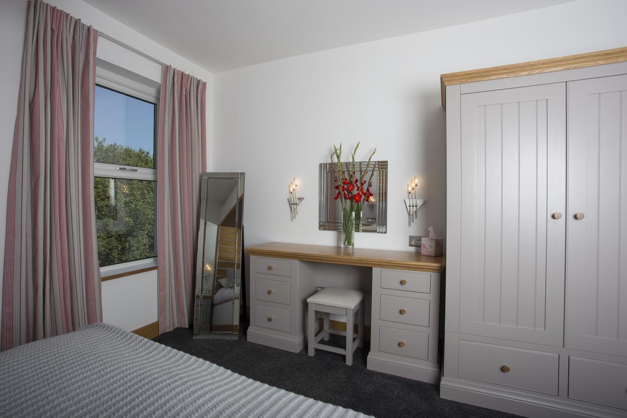 The Oceanic Luxury Aparthotel Falmouth Exterior foto