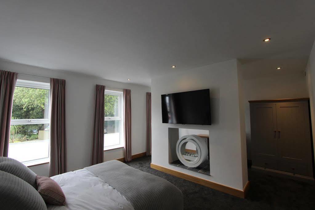 The Oceanic Luxury Aparthotel Falmouth Exterior foto